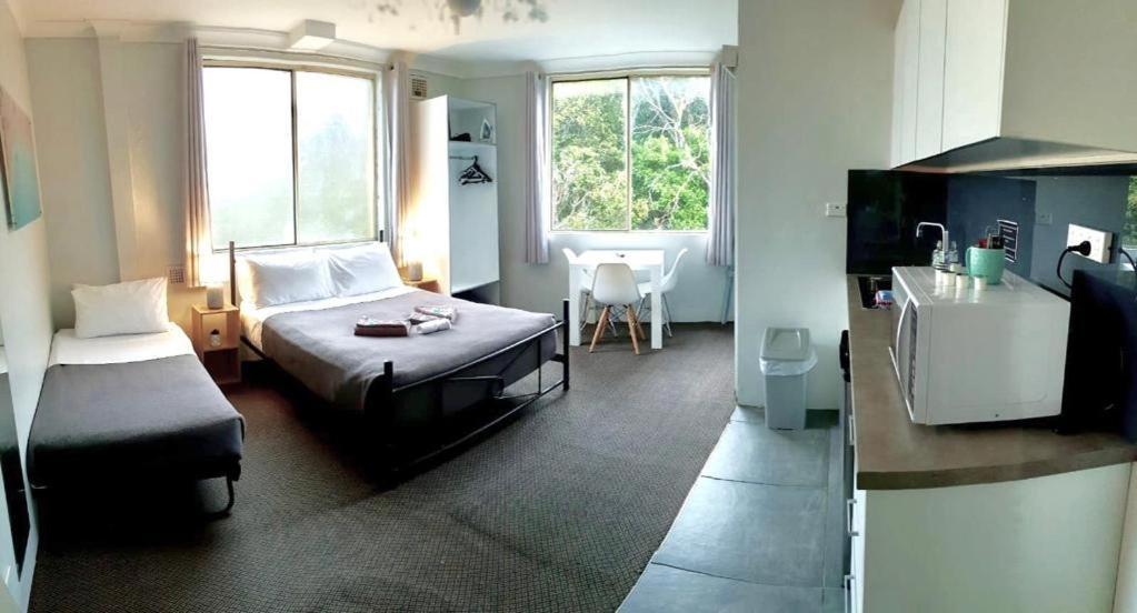 Manly Beachside Apartments Экстерьер фото